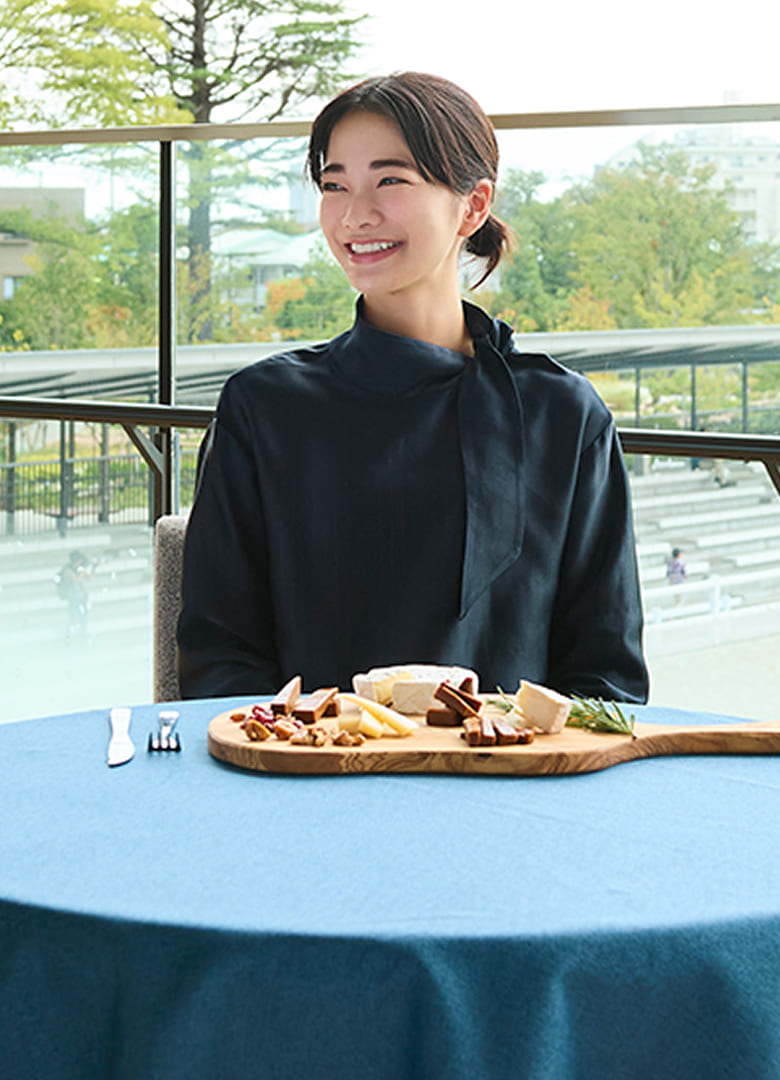 �O�㈤����̃C���^�r���[�̗l�q