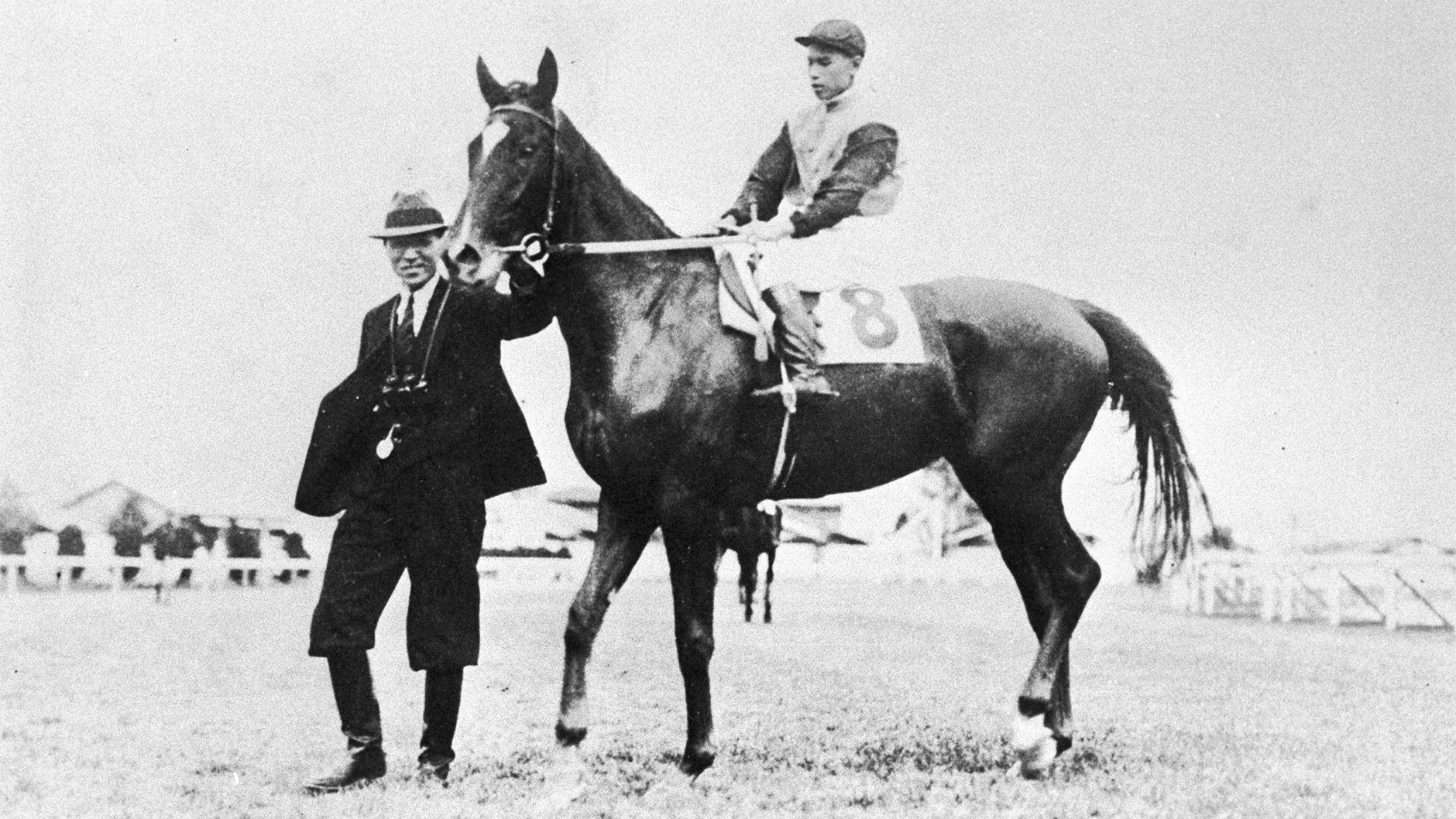 1943�N ���s�_���ȏܓT4�ΌĔn