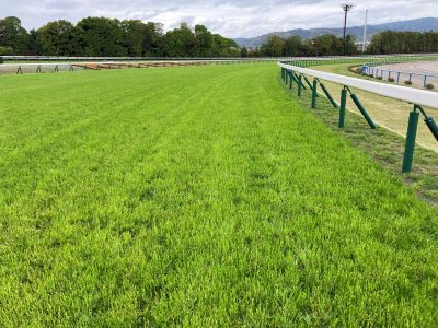 内回り3コーナー