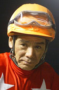 I@jR